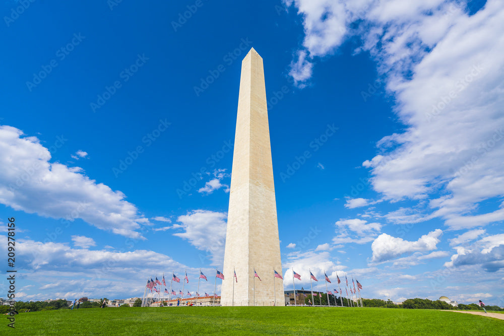 Original picture of the Washington Monument DC